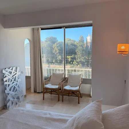 Belle Plage, Deux Proche كان