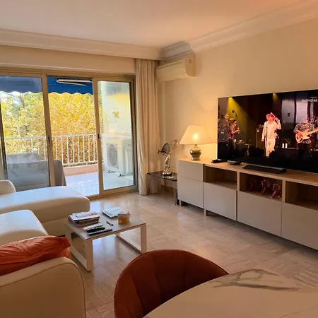 Belle Plage, Deux Proche *