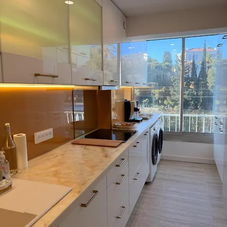 Belle Plage, Deux Proche Appartement *