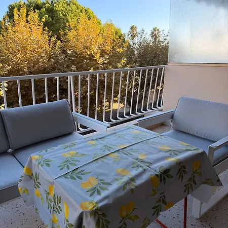 Belle Plage, Deux Proche